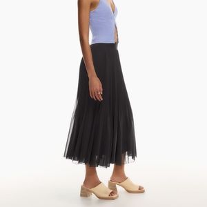 Wilfred Twirl Pleated Chiffon Skirt in Navy